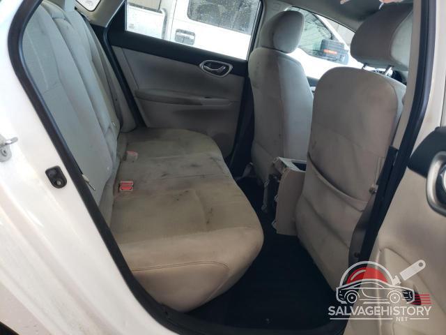 3N1AB7AP8FY213895 2015 NISSAN SENTRA photo no. 10