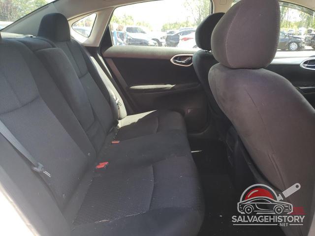 3N1AB7AP9FY336184 2015 NISSAN SENTRA photo no. 10