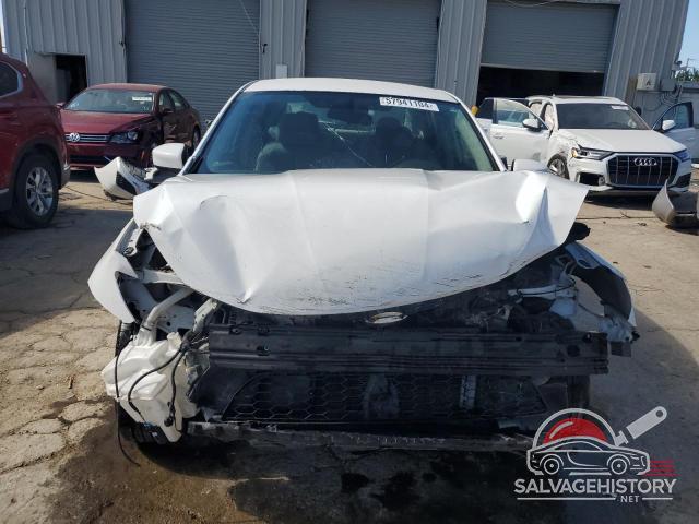 3N1AB7AP5HY231385 2017 NISSAN SENTRA photo no. 5