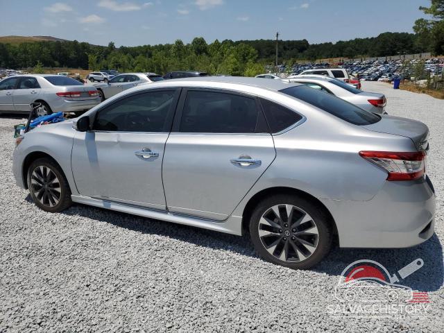 3N1AB7AP1JY213259 2018 NISSAN SENTRA photo no. 2