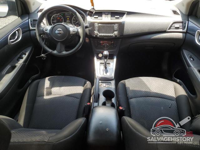 3N1AB7AP1JY213259 2018 NISSAN SENTRA photo no. 8