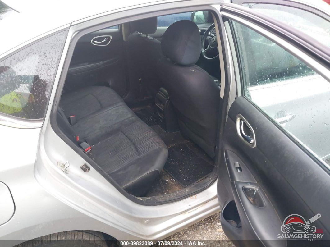 3N1AB7AP3JL630668 2018 NISSAN SENTRA photo no. 8