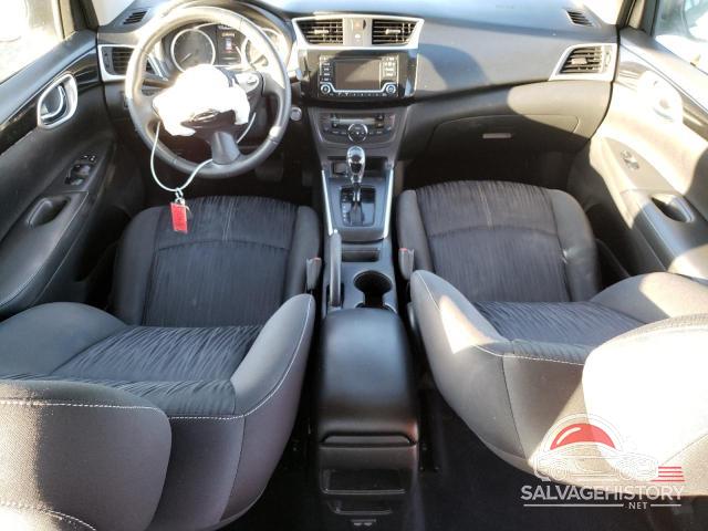 3N1AB7AP3JY274595 2018 NISSAN SENTRA photo no. 8