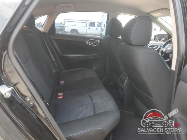 3N1AB7AP3JY310642 2018 NISSAN SENTRA photo no. 10