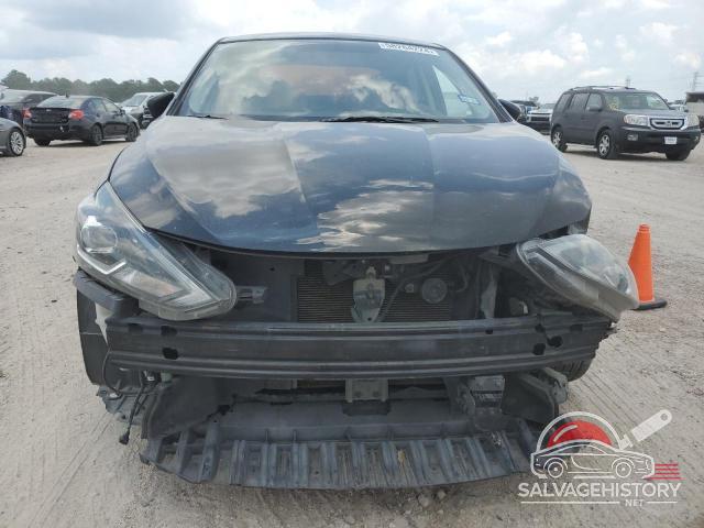 3N1AB7AP3JY310642 2018 NISSAN SENTRA photo no. 5