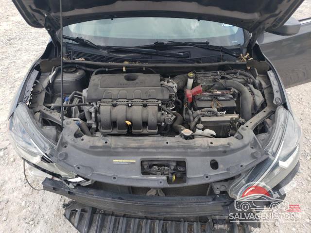 3N1AB7AP6JY317973 2018 NISSAN SENTRA photo no. 11