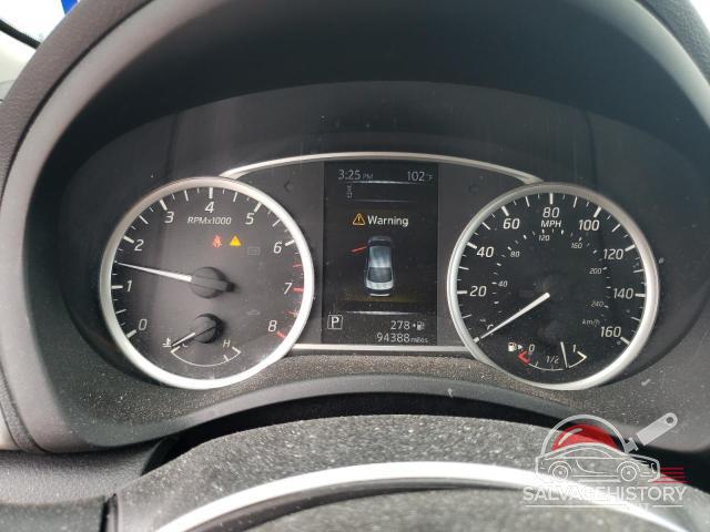 3N1AB7AP6JY317973 2018 NISSAN SENTRA photo no. 9