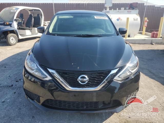 3N1AB7AP8JY227319 2018 NISSAN SENTRA photo no. 5