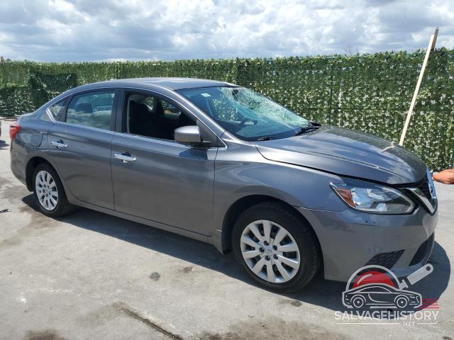 3N1AB7AP9JY335447 2018 NISSAN SENTRA photo no. 4