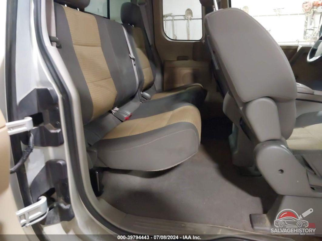 1N6AA06B84N551499 2004 NISSAN TITAN photo no. 8