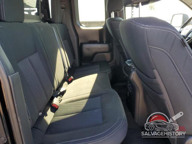 1N6AA1C53HN569743 2017 NISSAN TITAN photo no. 10