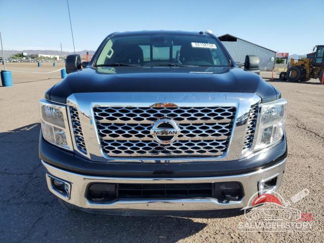 1N6AA1C53HN569743 2017 NISSAN TITAN photo no. 5