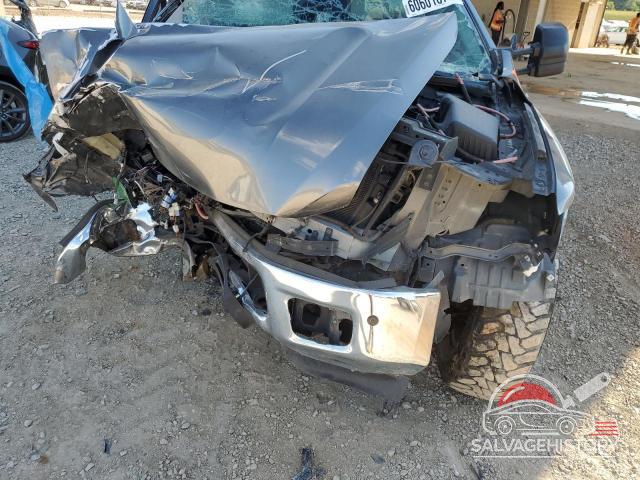 1N6AA1E57HN570147 2017 NISSAN TITAN photo no. 11