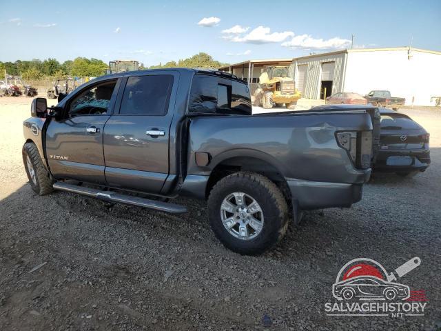 1N6AA1E57HN570147 2017 NISSAN TITAN photo no. 2