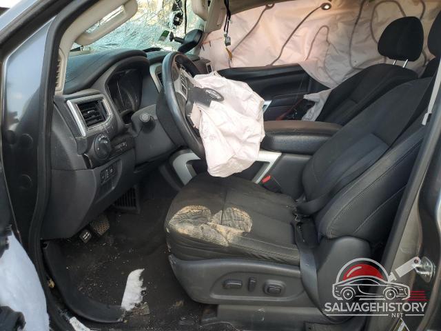 1N6AA1E57HN570147 2017 NISSAN TITAN photo no. 7