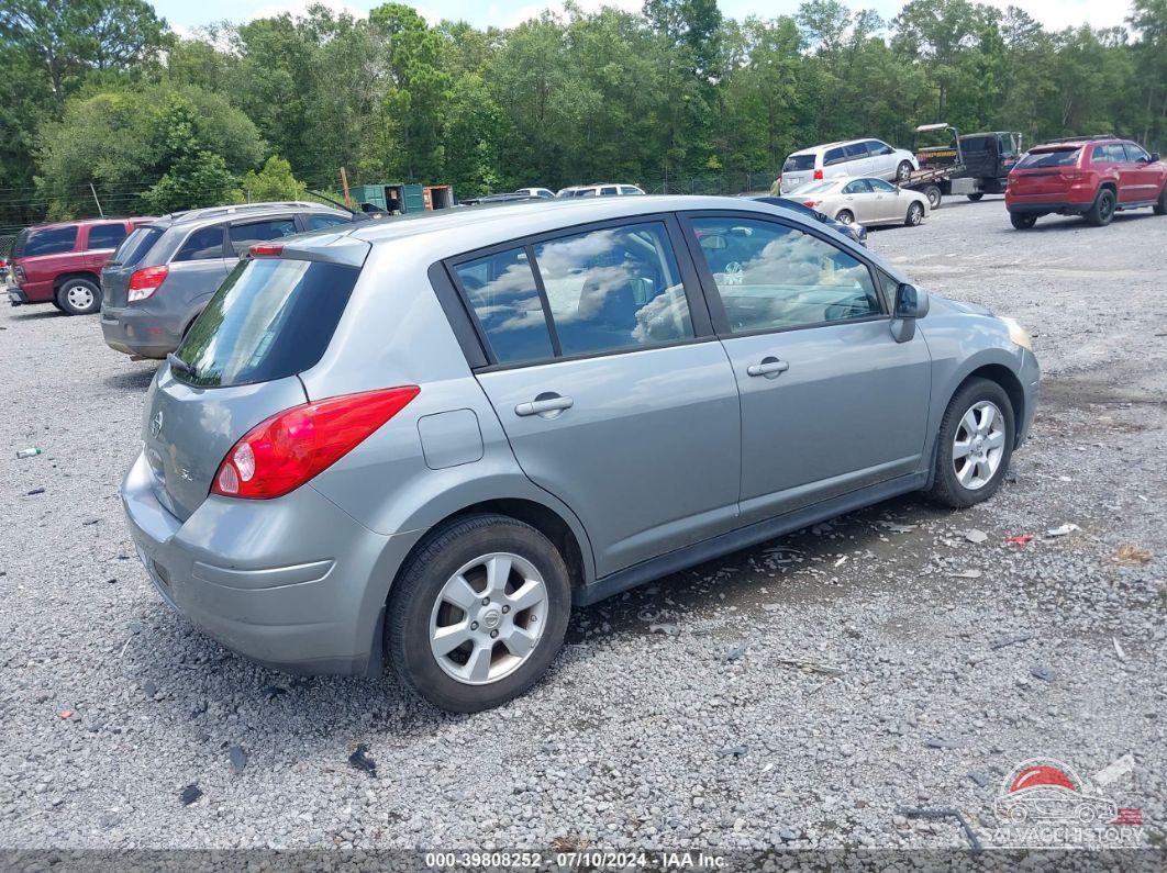 3N1BC13E59L368058 2009 NISSAN VERSA photo no. 4
