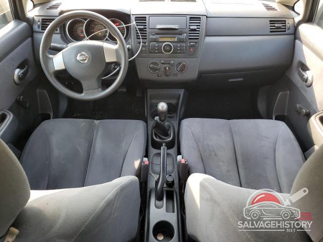 3N1CC11E29L466715 2009 NISSAN VERSA photo no. 8