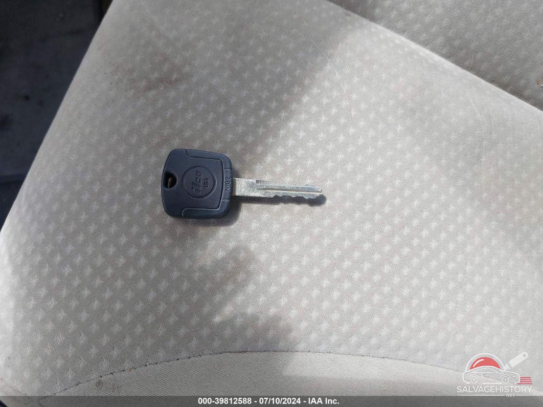 3N1BC1AP0AL410922 2010 NISSAN VERSA photo no. 11