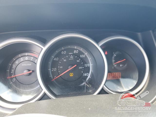 3N1BC1CP6AL386641 2010 NISSAN VERSA photo no. 9