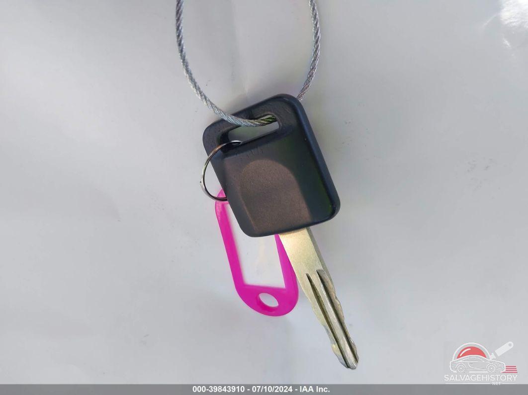 3N1BC1CP7CK215373 2012 NISSAN VERSA photo no. 11