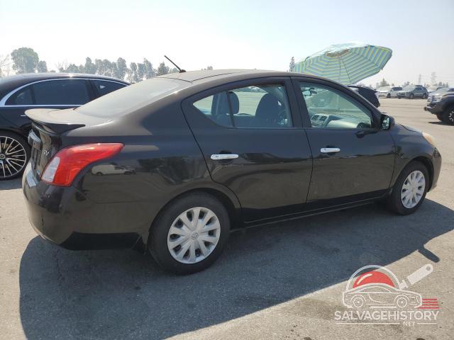 3N1CN7AP7DL863876 2013 NISSAN VERSA photo no. 3