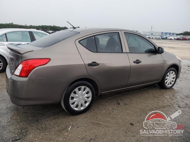 3N1CN7AP0FL916663 2015 NISSAN VERSA photo no. 3
