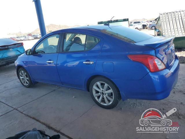 3N1CN7AP8FL933887 2015 NISSAN VERSA photo no. 2