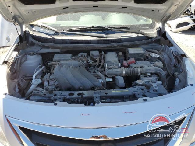 3N1CN7AP4GL871695 2016 NISSAN VERSA photo no. 11