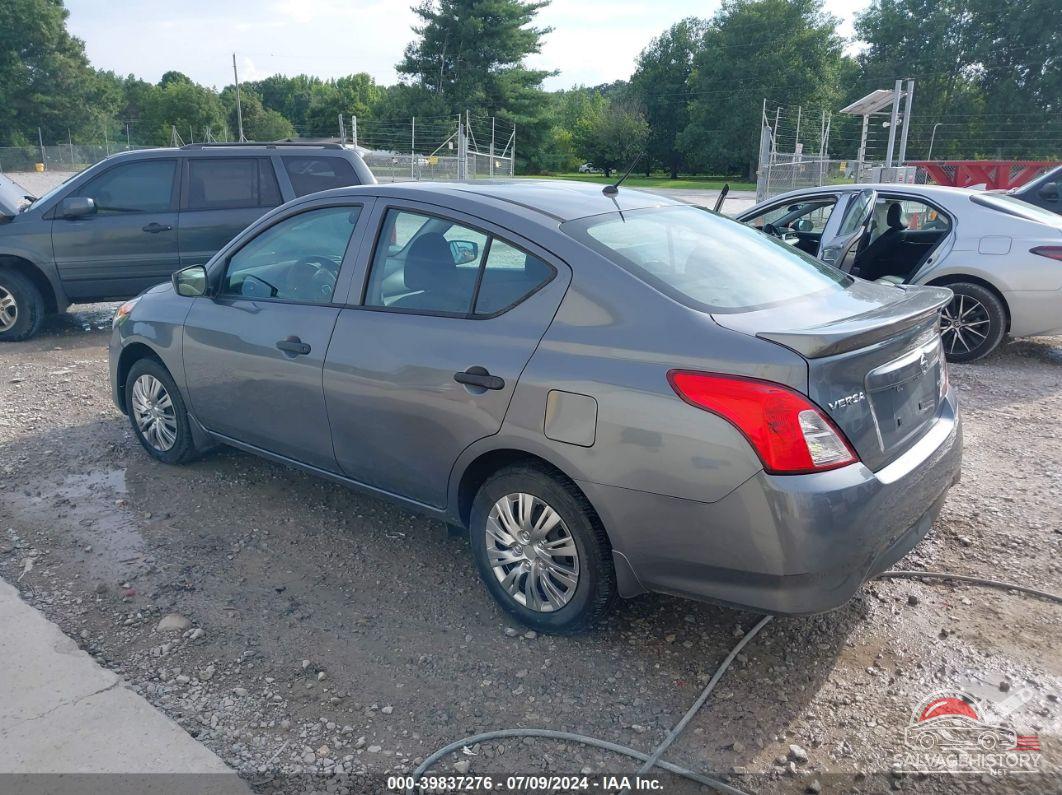 3N1CN7AP2JL887613 2018 NISSAN VERSA photo no. 3