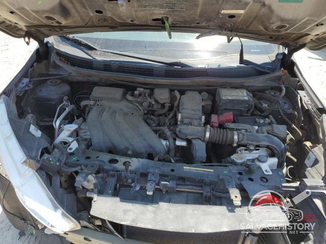3N1CN7AP5JL806023 2018 NISSAN VERSA photo no. 11
