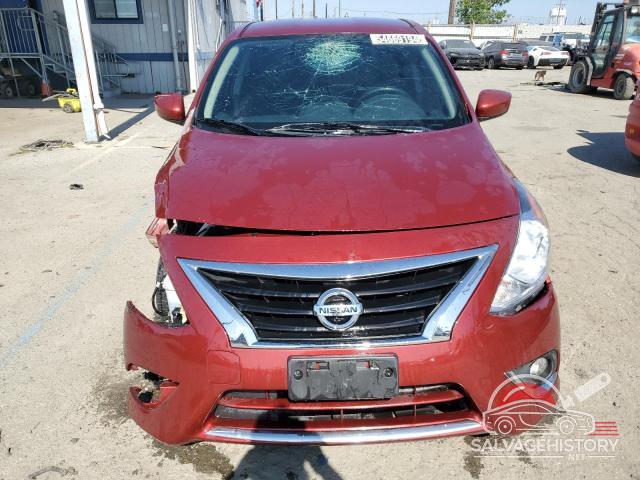 3N1CN7AP5JL837482 2018 NISSAN VERSA photo no. 5