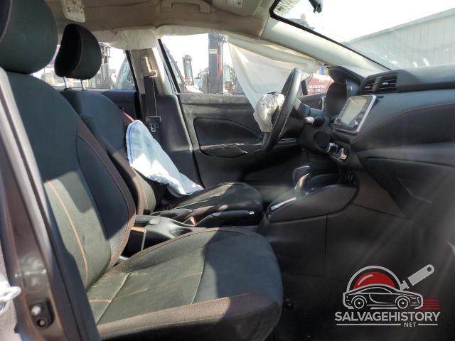 3N1CN8FVXLL882983 2020 NISSAN VERSA photo no. 7
