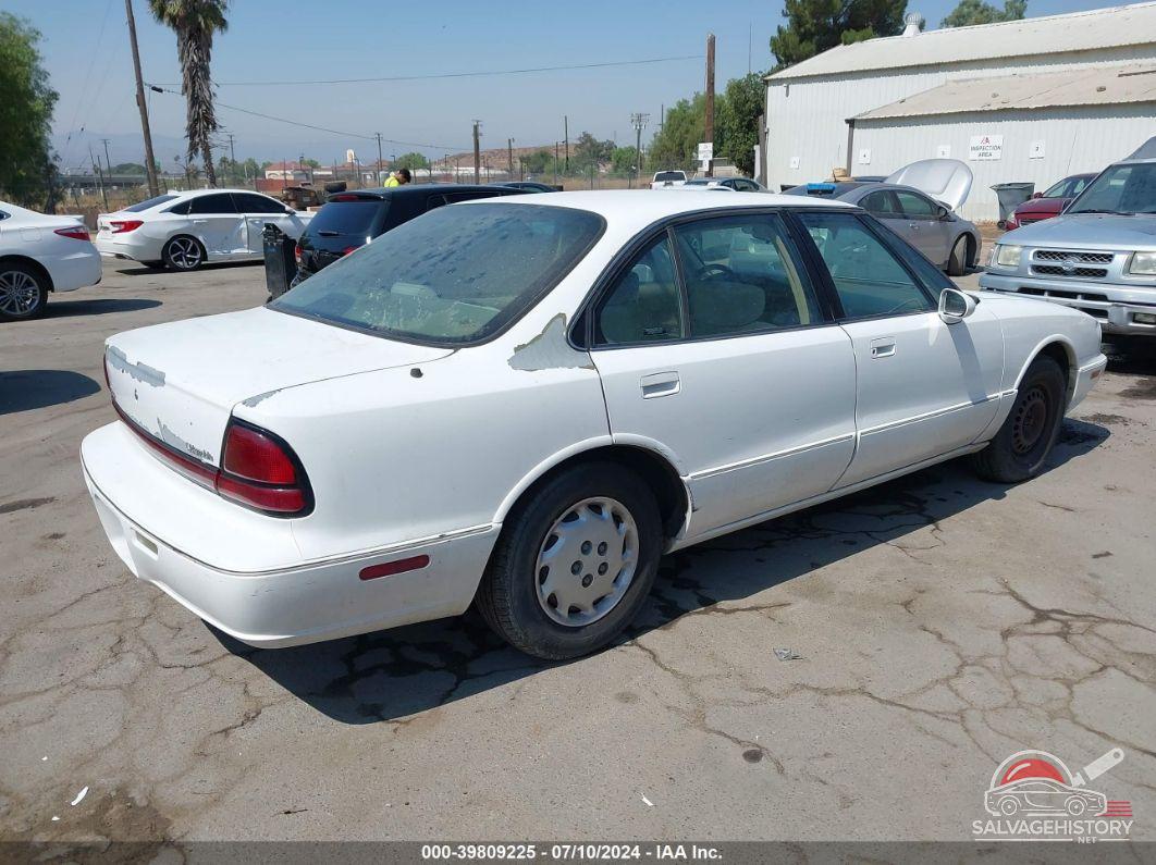1G3HN52K3W4835849 1998 OLDSMOBILE EIGHTY EIGHT photo no. 4