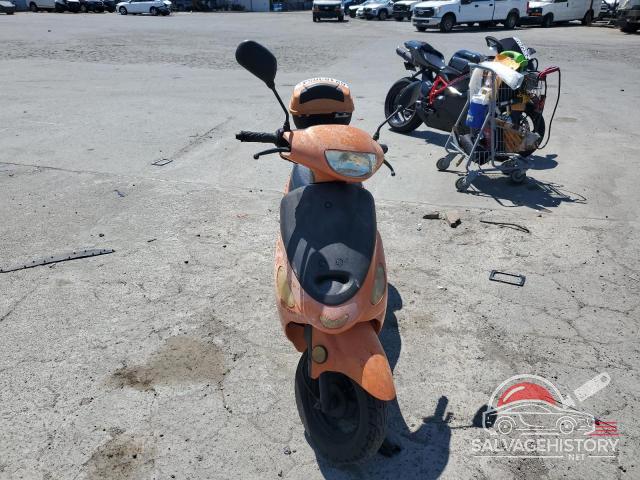L9NPEACB7F1010483 2015 OTHER MOPED photo no. 2