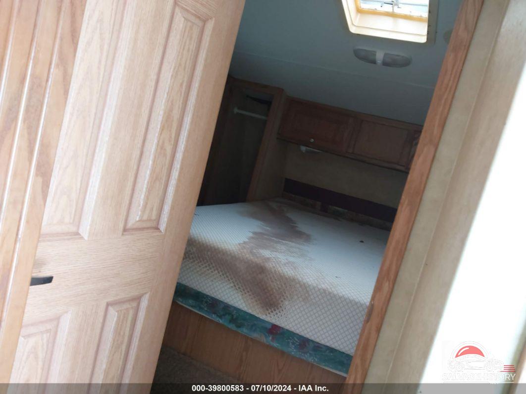 5L4FP28763010953 2005 PILGRIM 280RB5SS 5TH WHEEL photo no. 8