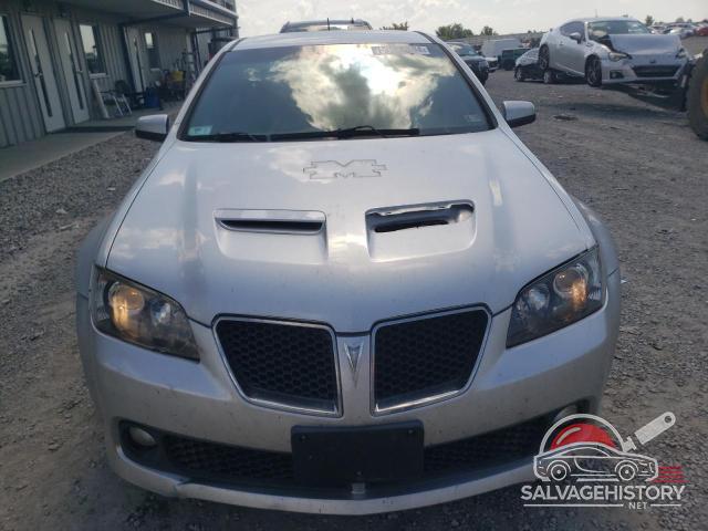 6G2ER57749L190013 2009 PONTIAC G8 photo no. 5