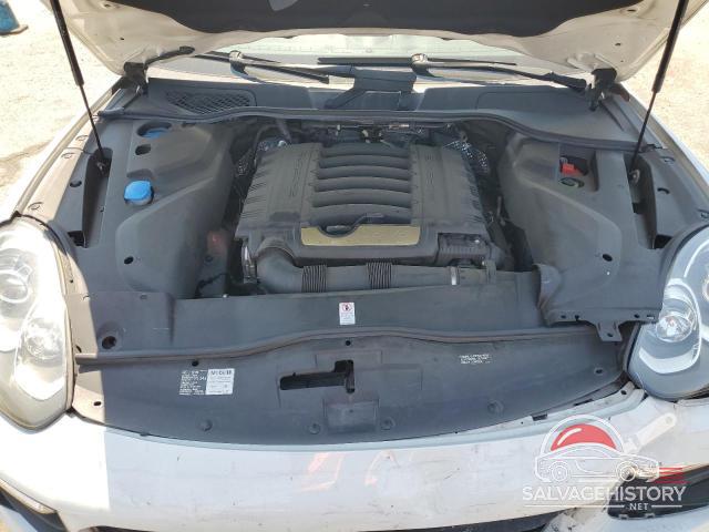 WP1AA2A20GKA11316 2016 PORSCHE CAYENNE photo no. 11