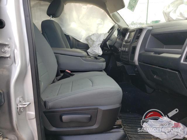 1C6RR7FT4HS739192 2017 RAM 1500 photo no. 7