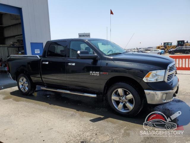 1C6RR7TM0JS228498 2018 RAM 1500 photo no. 4