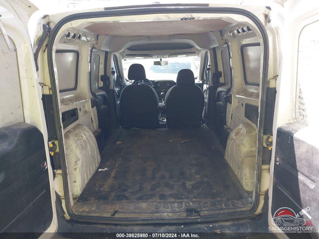 ZFBERFATXG6B05746 2016 RAM PROMASTER CITY photo no. 8