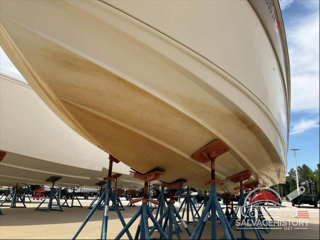 RGMHD247H798 1998 REGA BOAT photo no. 15