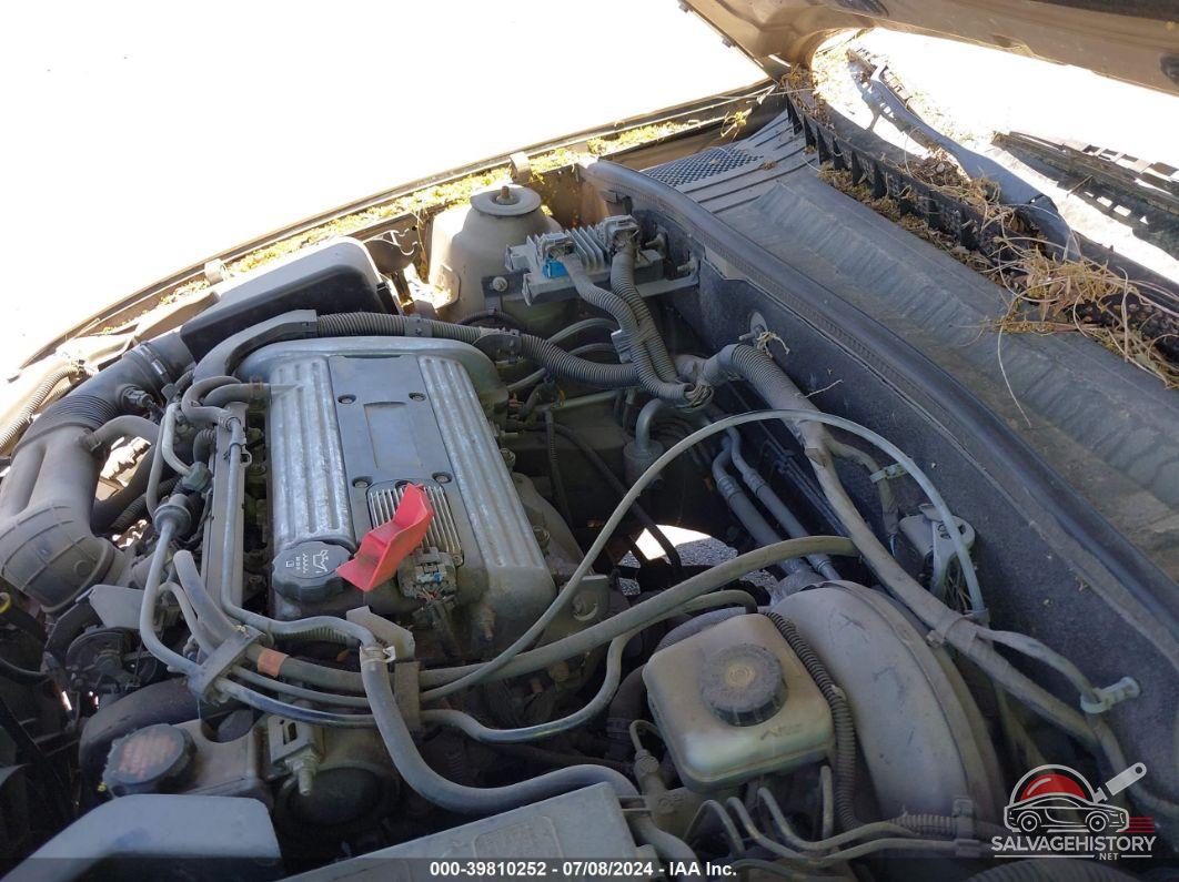1G8JU54F22Y583836 2002 SATURN L-SERIES photo no. 6