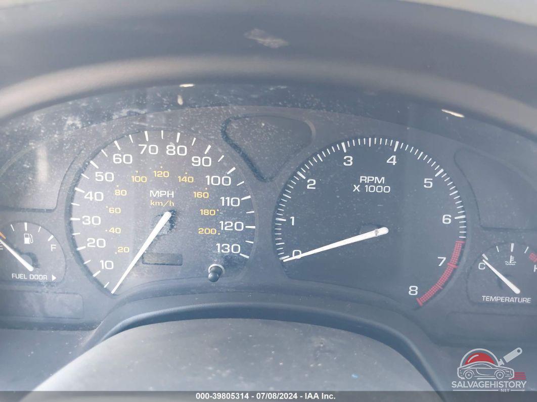 1G8JU82F3YY635858 2000 SATURN LW1 photo no. 7