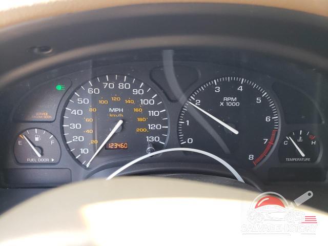 1G8JW84RX2Y576459 2002 SATURN LW300 photo no. 9