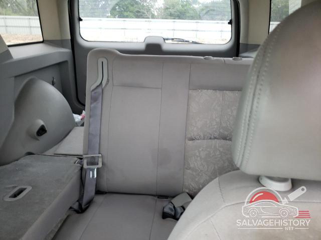 5GZCZ23D34S866586 2004 SATURN VUE photo no. 10