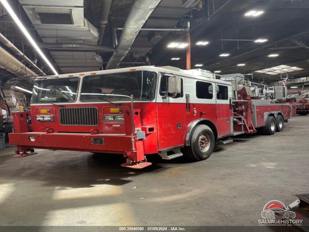 1F9HG38J21CST2079 2001 SEAGRAVE FIRE APPARATUS SEAGRAVE photo no. 1