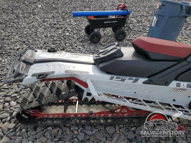 2BPSTNPL9PV000065 2023 SKI DOO SNOWMOBILE photo no. 6