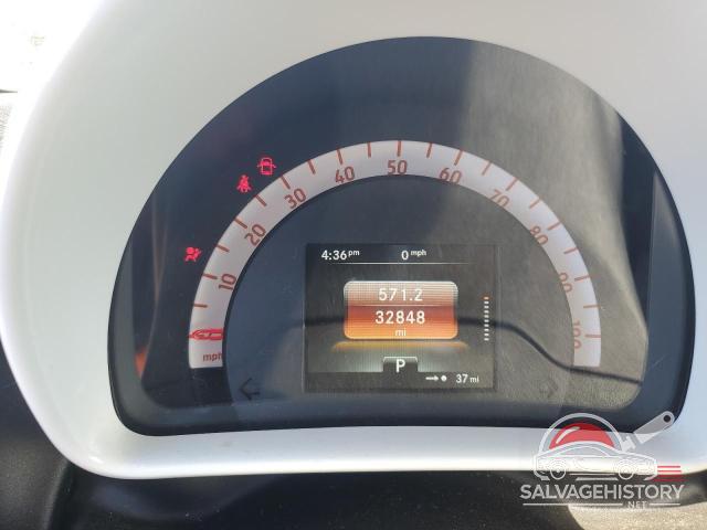WMEFJ9BA5KK370600 2019 SMART FORTWO photo no. 9
