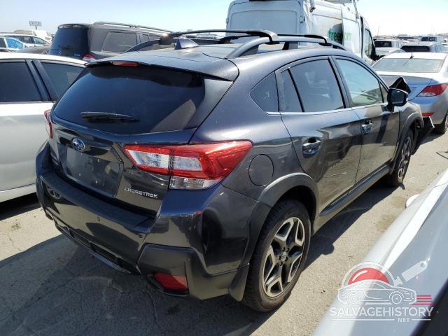 JF2GTAMC3J8283563 2018 SUBARU CROSSTREK photo no. 3