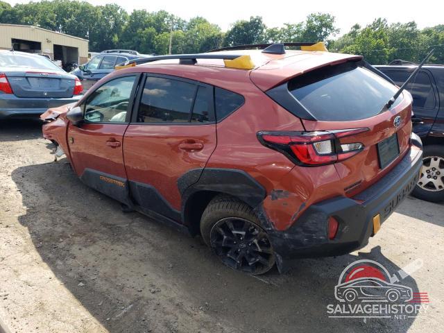 4S4GUHU61R3770070 2024 SUBARU CROSSTREK photo no. 2